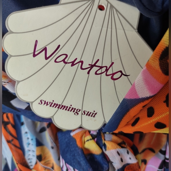 Plus Size Swim Dress Wantdo - Picture 14 of 16